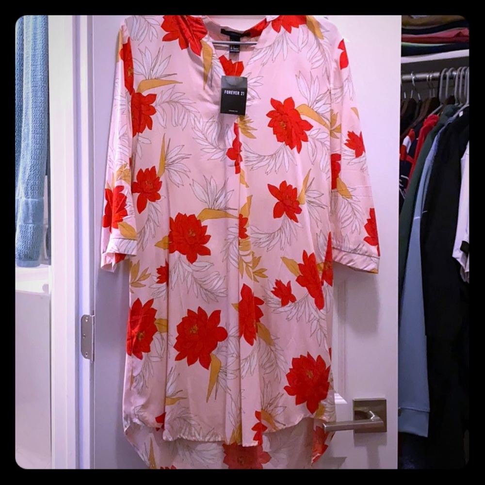 Juniors size small 3/4 sleeve mini dress